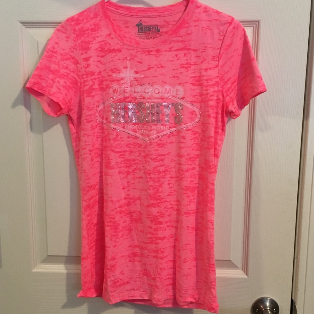 NWOT Las Vegas Hershey's Chocolate World Pink Tee